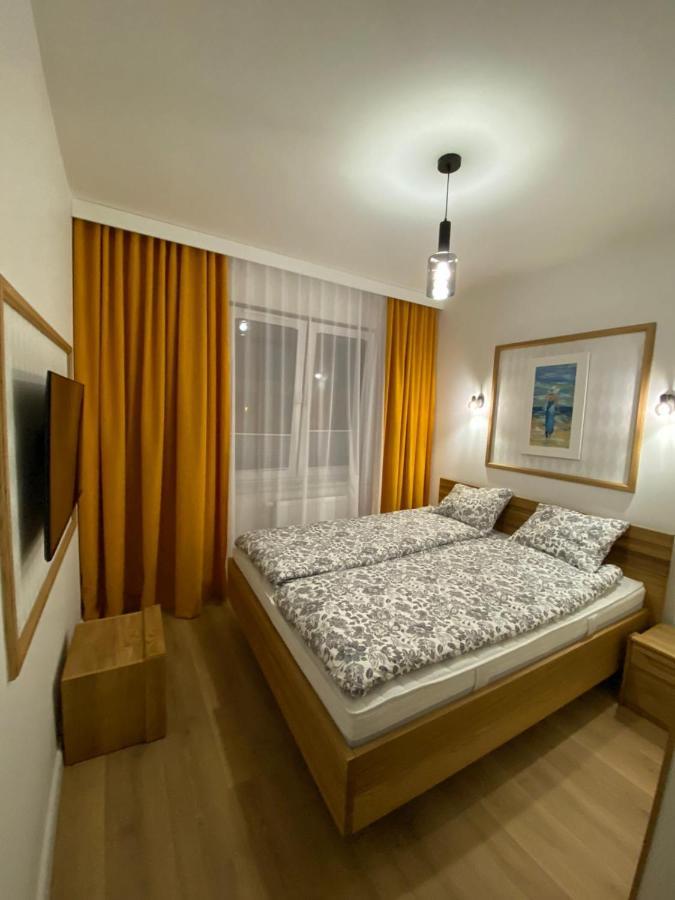 Apartment Jola 2 *